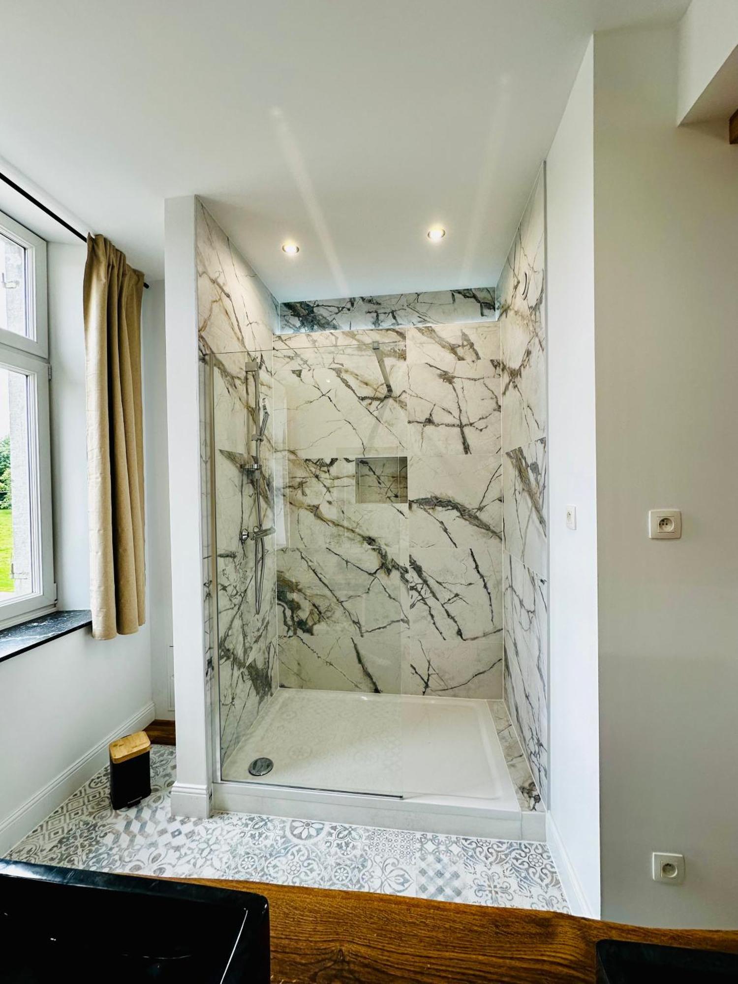 Suite De Luxe Au Chateau 105 Tinlot Exterior photo